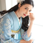 幻の「辻が花染め」の文様を、可憐に幻想的に